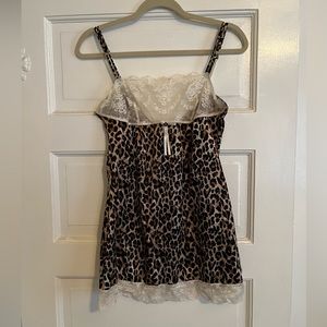 Cheetah print VS lingerie